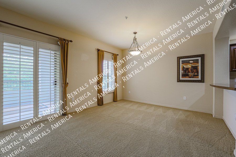 Stunning 2 bed/ 2 bath, Gated Community, in Scottsdale! property image