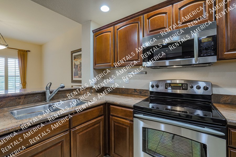 Stunning 2 bed/ 2 bath, Gated Community, in Scottsdale! property image