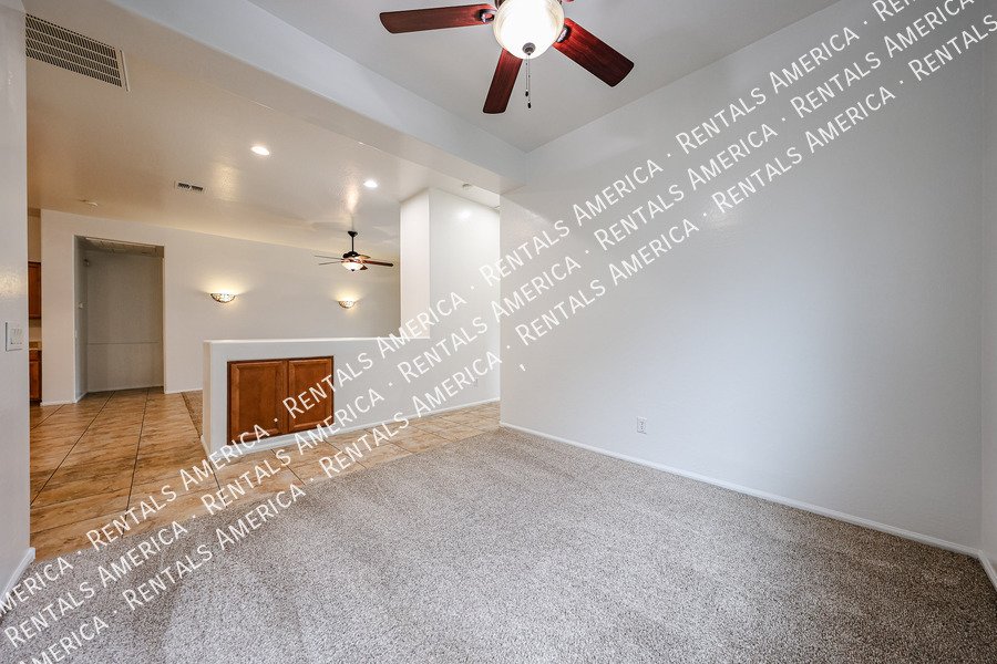 MI SPECIAL! Spacious 3BD 2BA  + Den Single Level Home in Seville1 property image