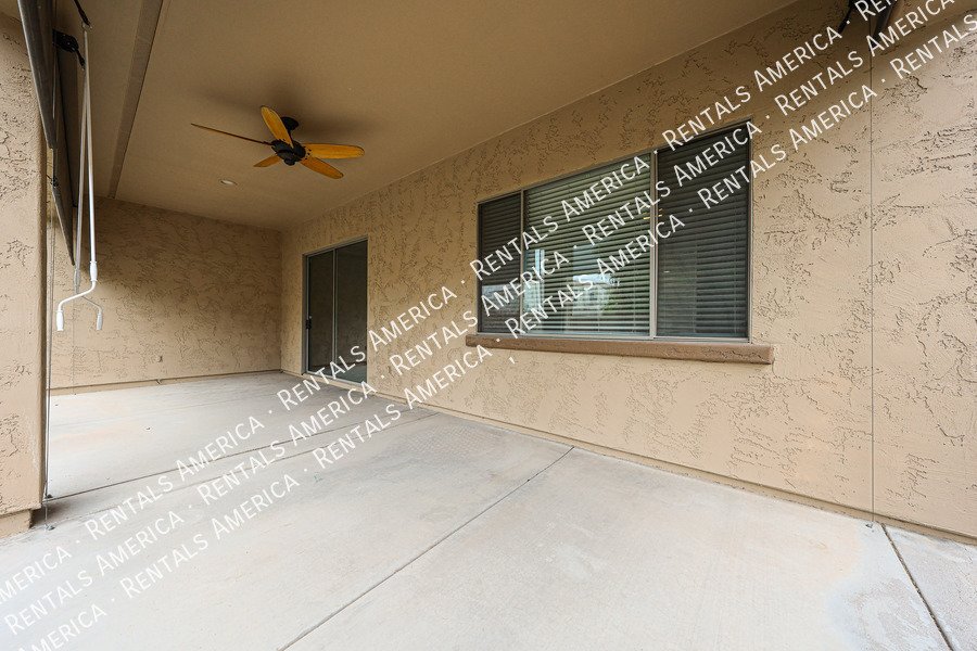 MI SPECIAL! Spacious 3BD 2BA  + Den Single Level Home in Seville1 property image