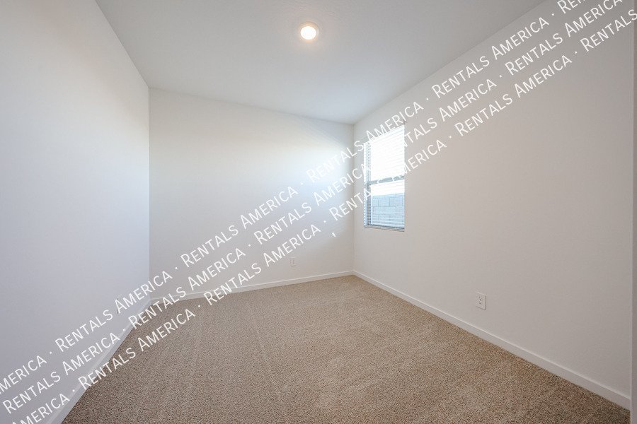 Brand New 4 Bedroom 2 bath in Surprise property image