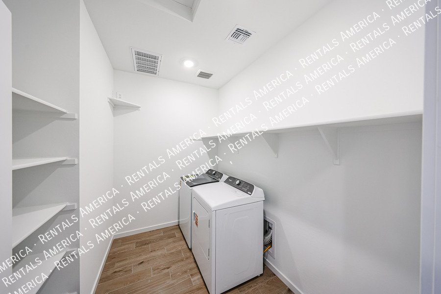 Brand New 4 Bedroom 2 bath in Surprise property image