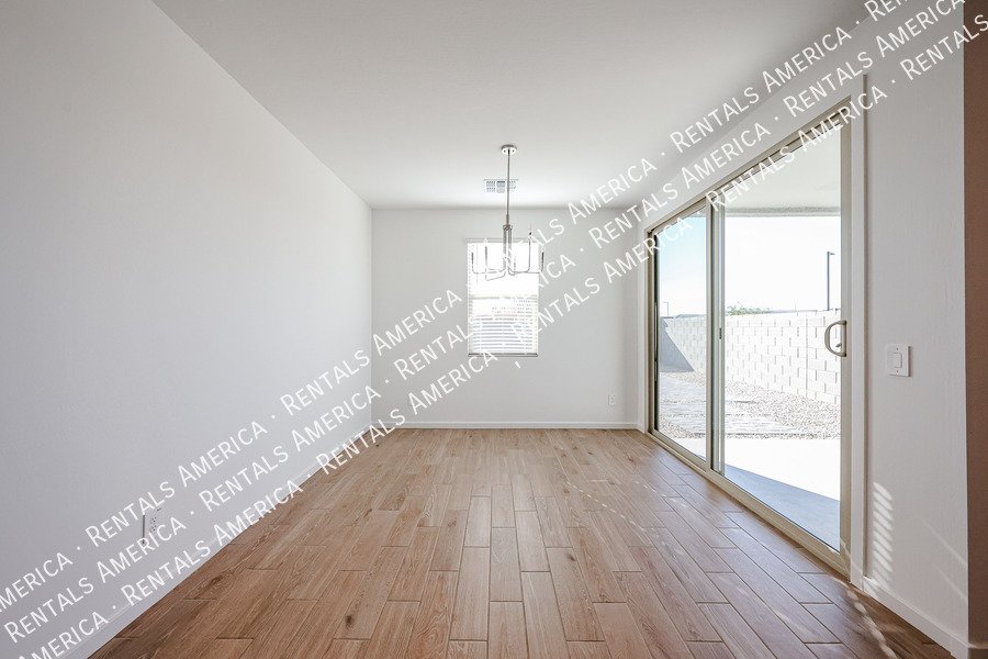 Brand New 4 Bedroom 2 bath in Surprise property image