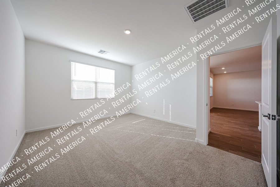 Brand New 4 Bedroom 2 bath in Surprise property image