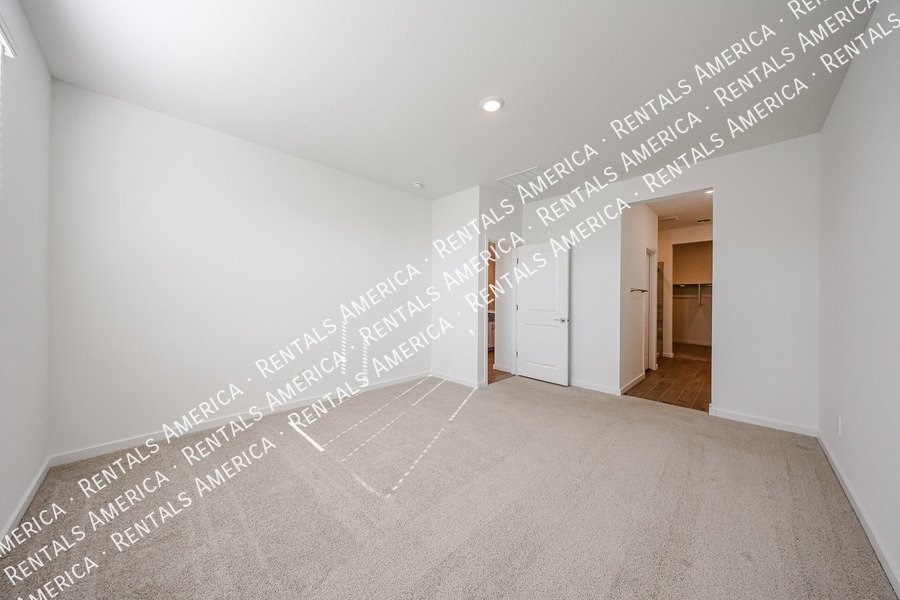 Brand New 4 Bedroom 2 bath in Surprise property image