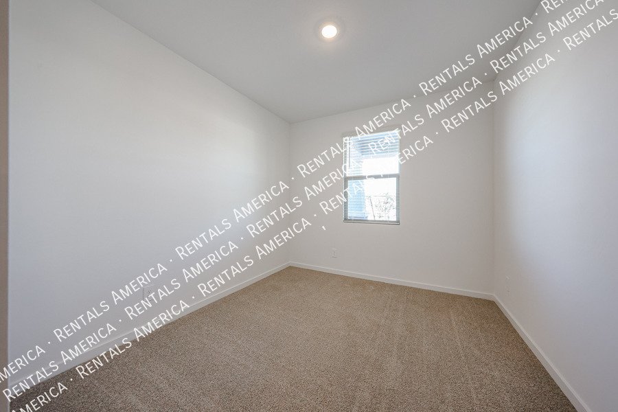 Brand New 4 Bedroom 2 bath in Surprise property image