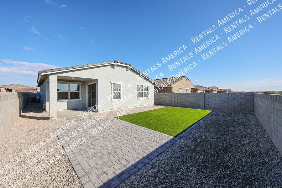 Brand New 4 Bedroom 2 bath in Surprise property image
