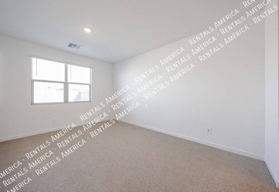 Brand New 4 Bedroom 2 bath in Surprise property image