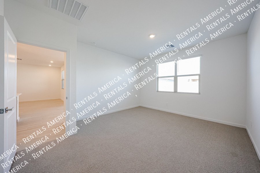 Brand New 4 Bedroom 2 bath in Surprise property image
