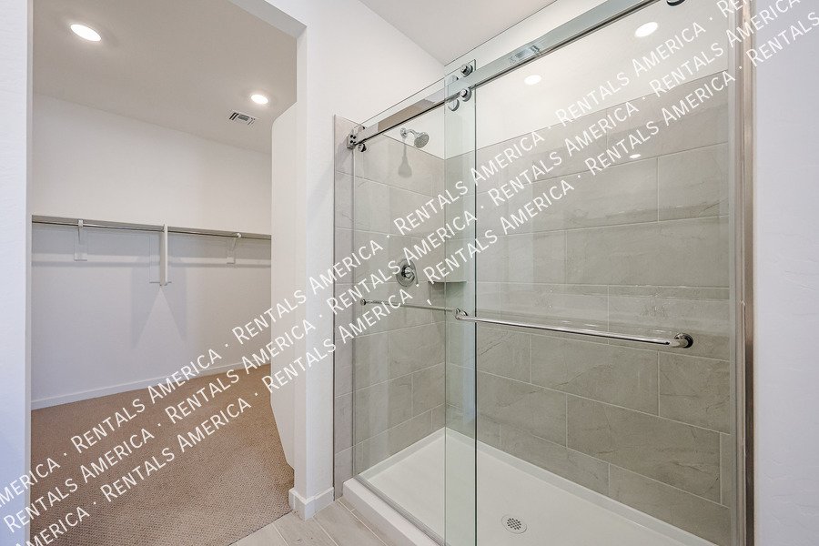 Brand New 4 Bedroom 2 bath in Surprise property image