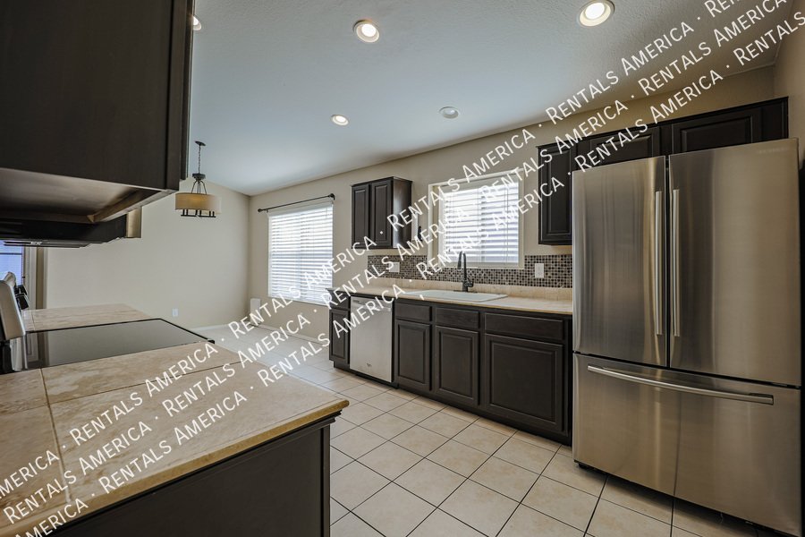 Great single level in Gilbert property image