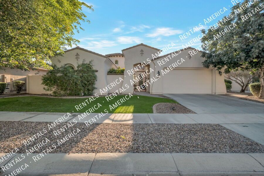 Beautiful Open & Bright 4 Bdrm & a Heated Pool in Power Ranch! property image