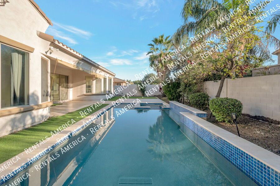 Beautiful Open & Bright 4 Bdrm & a Heated Pool in Power Ranch! property image