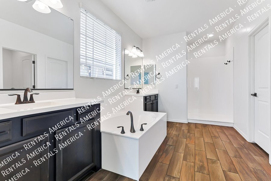 Move in Ready! & Special Offer! property image