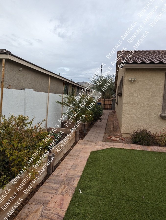 Move in Ready! & Special Offer! property image