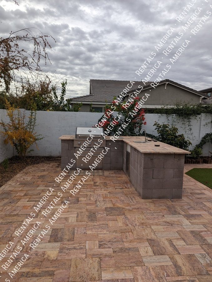 Move in Ready! & Special Offer! property image