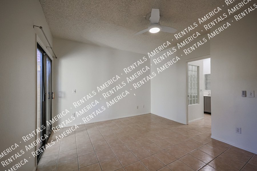 Beautiful 3 Bed/3 Bath home in Chandler!! property image