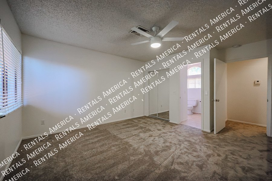 Beautiful 3 Bed/3 Bath home in Chandler!! property image