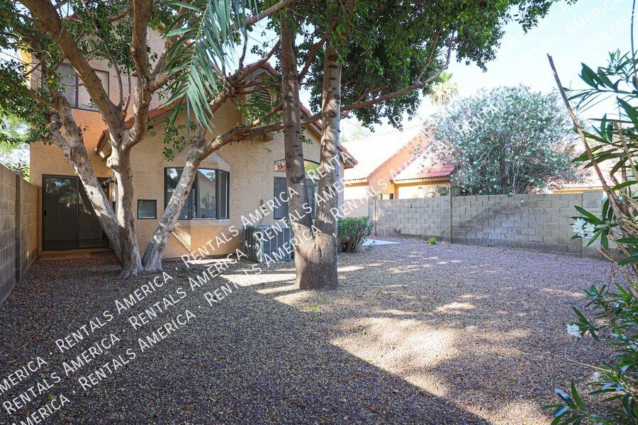 Beautiful 3 Bed/3 Bath home in Chandler!! property image