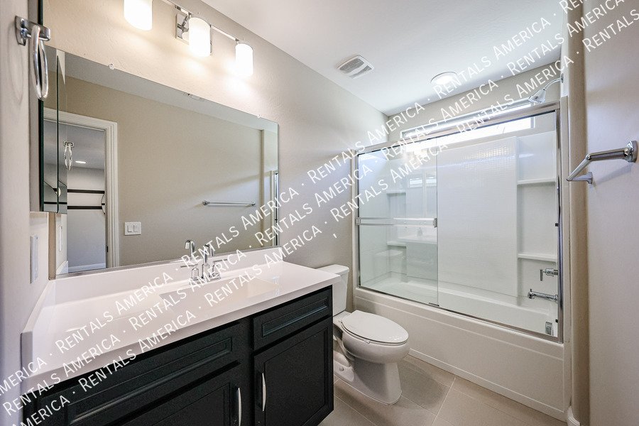 Beautiful Move in Ready! property image