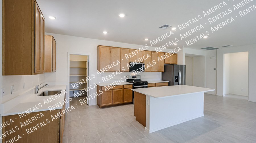 $500 off first Months Rent-Brand New Home The Reserves at Desert Oasis property image