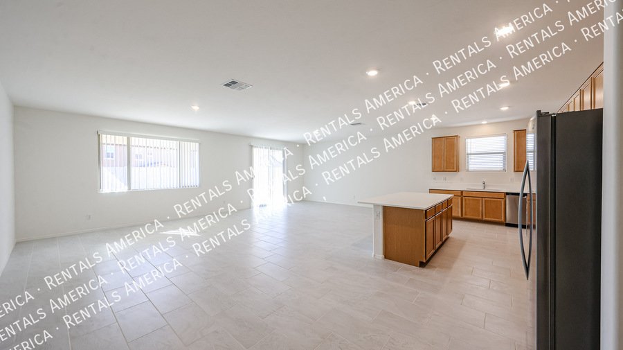 $500 off first Months Rent-Brand New Home The Reserves at Desert Oasis property image