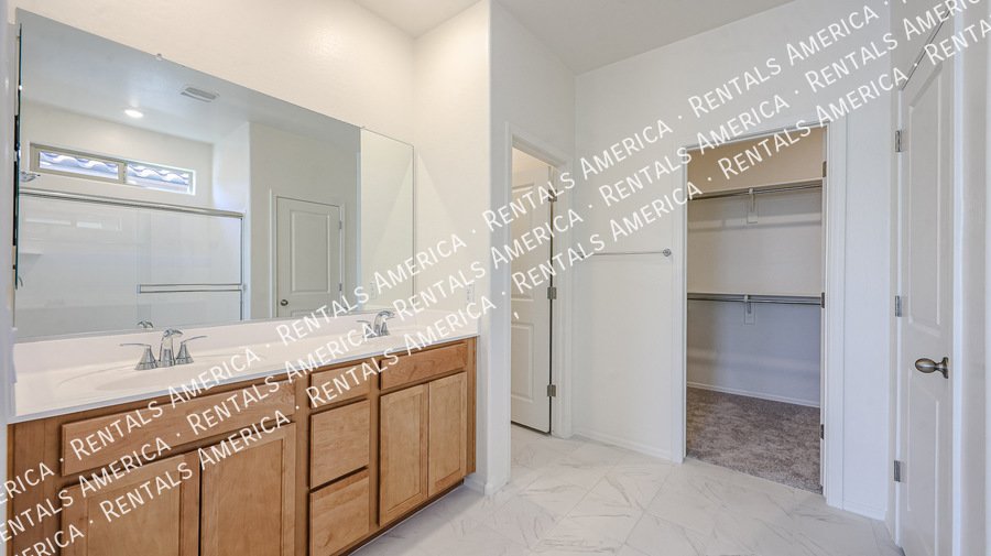 $500 off first Months Rent-Brand New Home The Reserves at Desert Oasis property image