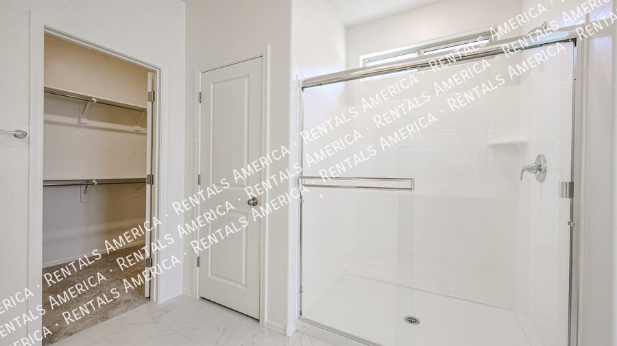 $500 off first Months Rent-Brand New Home The Reserves at Desert Oasis property image