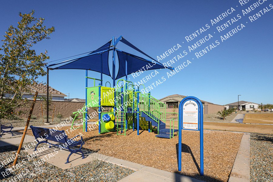 Brand New 4 Bedroom 2 bath in Surprise property image