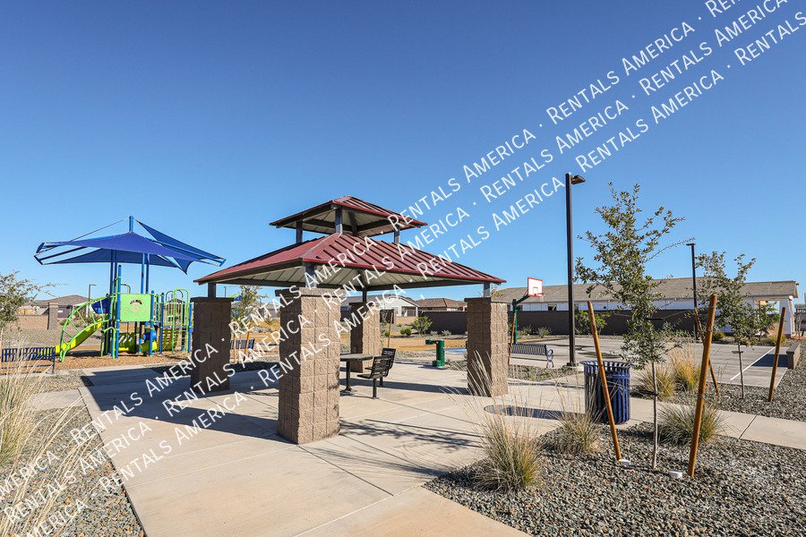 Brand New 4 Bedroom 2 bath in Surprise property image