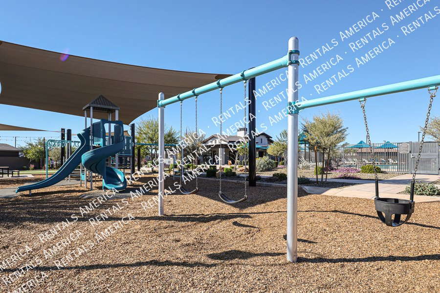 Brand New 4 Bedroom 2 bath in Surprise property image