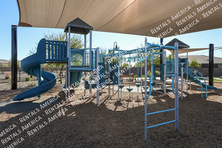 Brand New 4 Bedroom 2 bath in Surprise property image