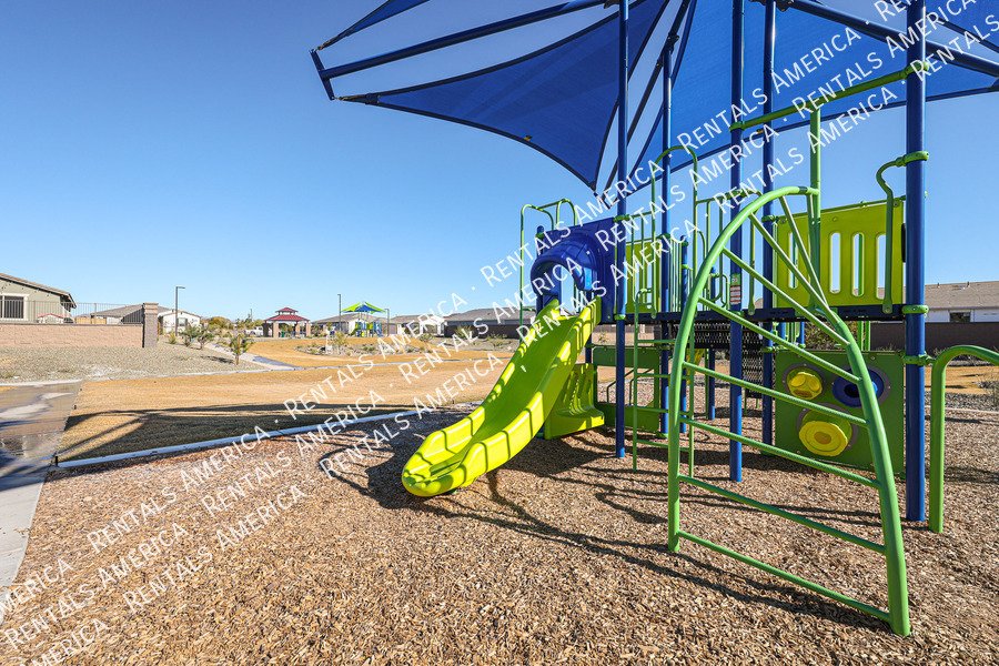 Brand New 4 Bedroom 2 bath in Surprise property image