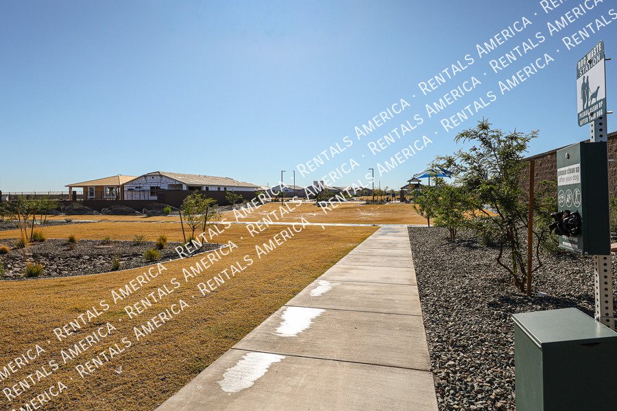 Brand New 4 Bedroom 2 bath in Surprise property image