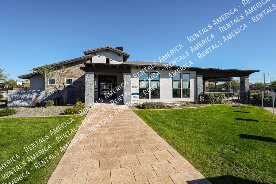 Brand New 4 Bedroom 2 bath in Surprise property image