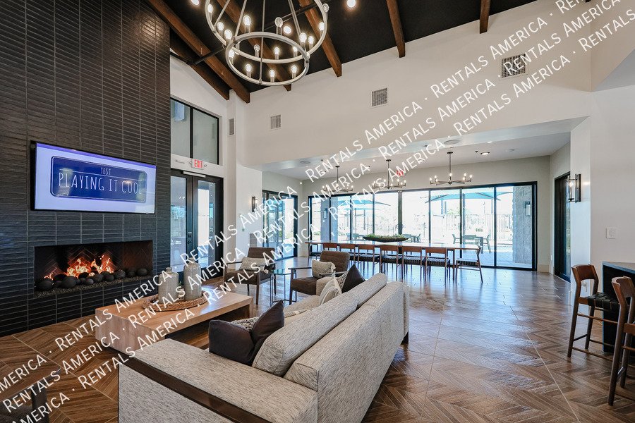 Brand New 4 Bedroom 2 bath in Surprise property image