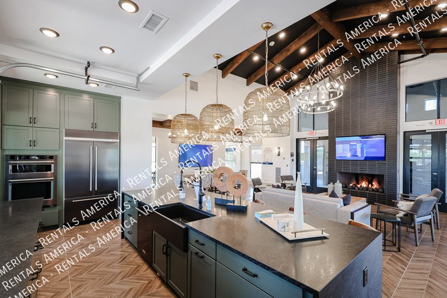 Brand New 4 Bedroom 2 bath in Surprise property image