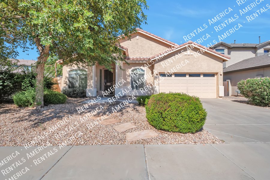 LARGE MOVE IN SPECIAL property image