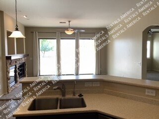 LARGE MOVE IN SPECIAL property image