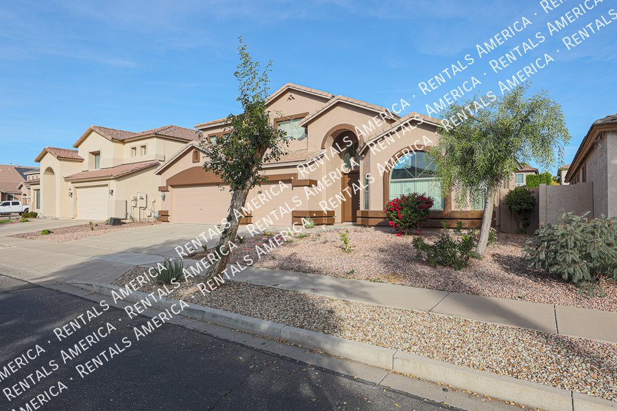 $500 off 1st Months Rent. 5 bedroom 2.5 Home In Greer Ranch South property image