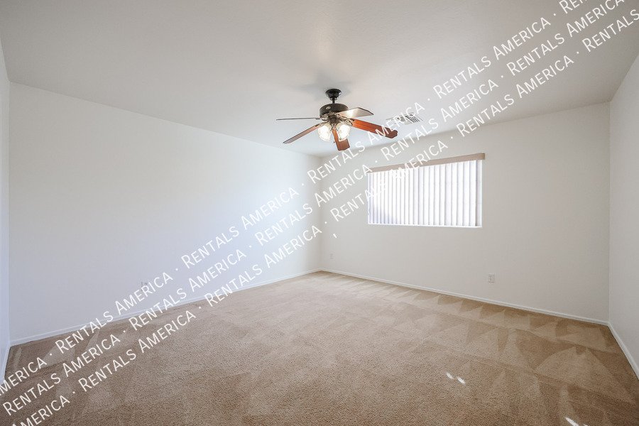 $500 off 1st Months Rent. 5 bedroom 2.5 Home In Greer Ranch South property image