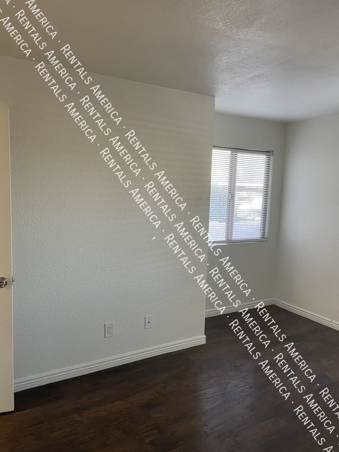 Wonderful One bedroom Condo near Old Town! property image