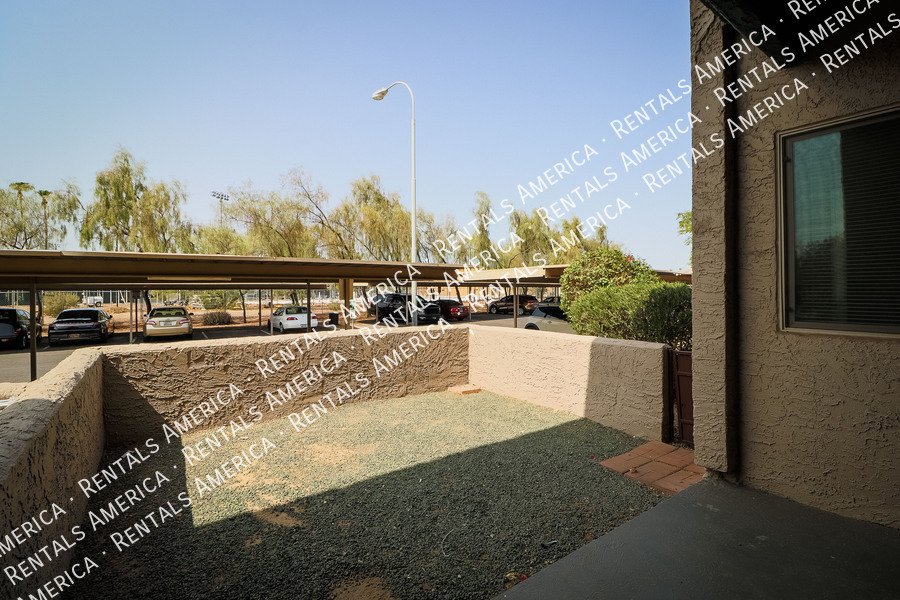 Wonderful One bedroom Condo near Old Town! property image