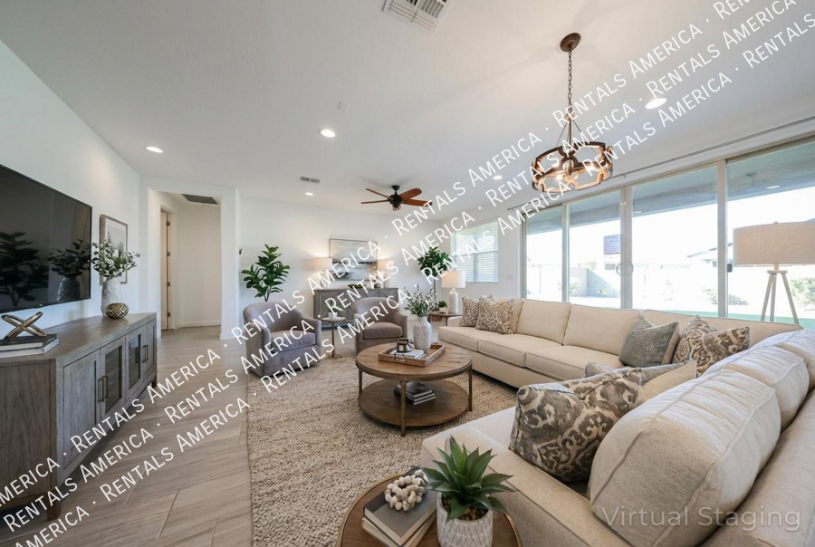 Beautiful home in the highly sought-after Belrose Gated Community! property image