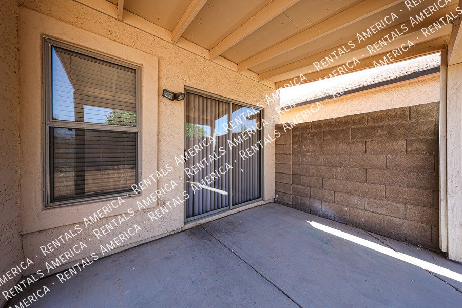 Move In Special! 3 Bed 2.5 Bath Gated Community Amenities! property image
