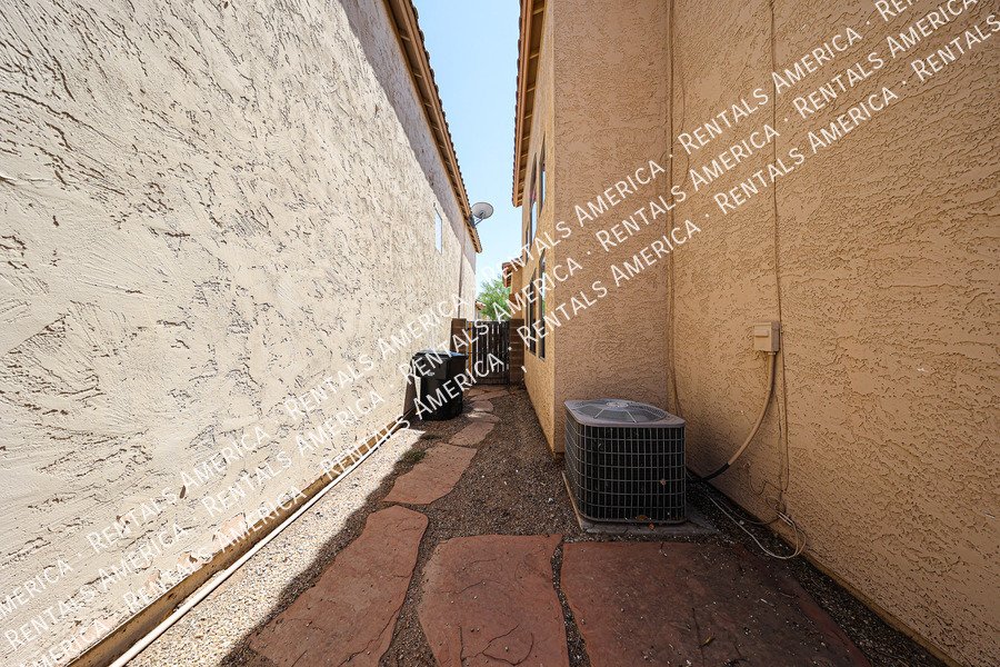 Move In Special! 3 Bed 2.5 Bath Gated Community Amenities! property image