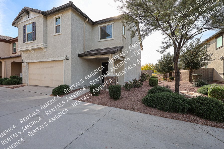 you wont want to miss out on this 3 bed/2.5 Bath home in Chandler! property image