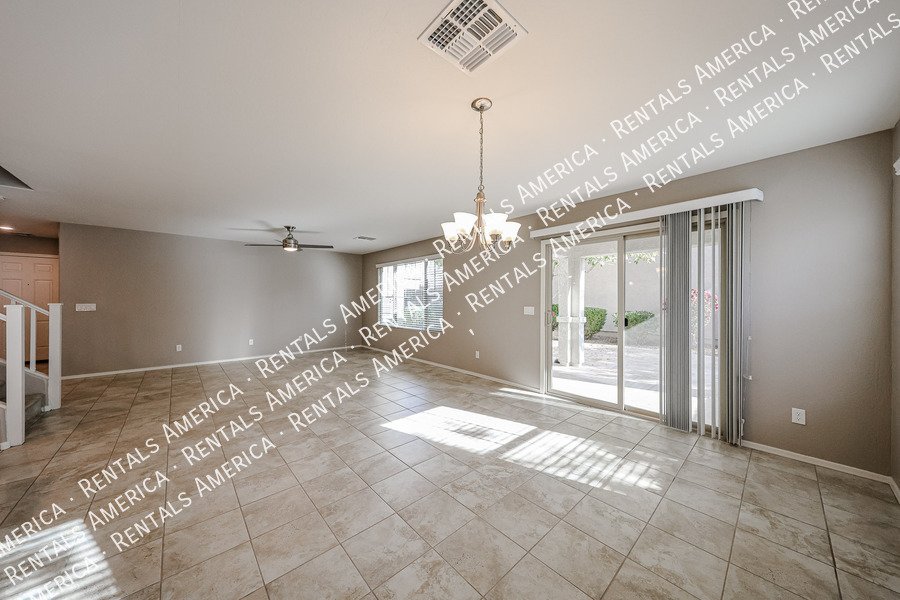 you wont want to miss out on this 3 bed/2.5 Bath home in Chandler! property image