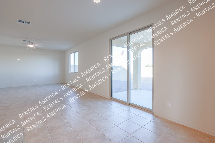 Move in Ready! property image