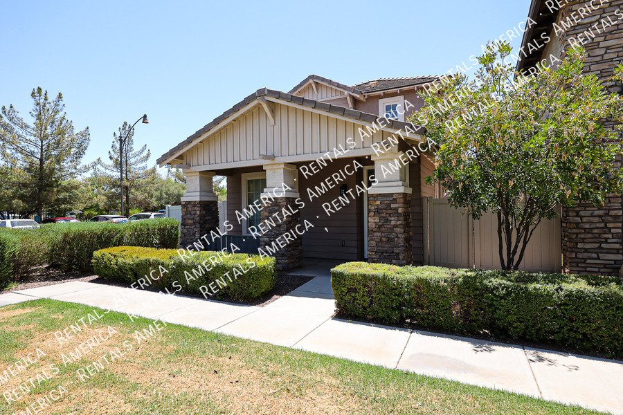 GORGEOUS 3BR CRAFTSMAN STYLE IN COOLEY STATION property image